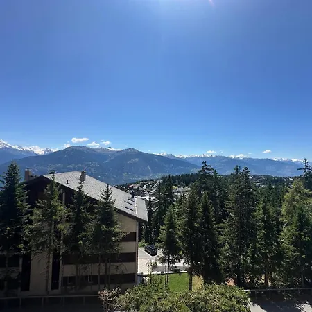 Alpine Evasion - Montana - Swiss Alps Appartement *